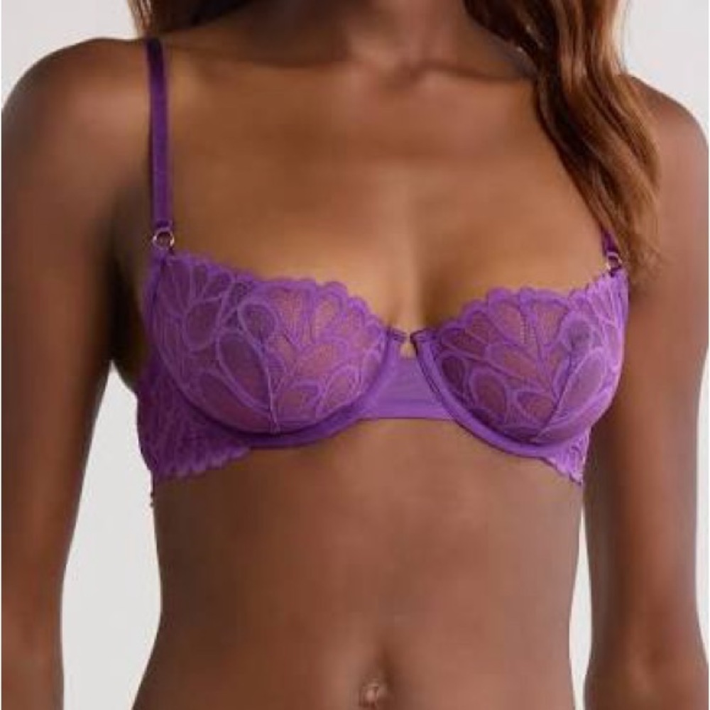 Stella McCartney Clara Whispering olive green lace bra